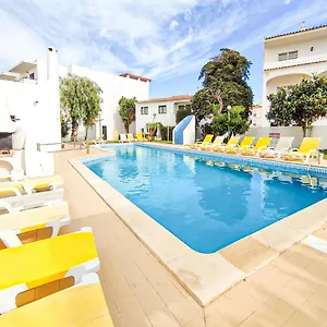 Apartment Pedro For Families By Bedzy, Albufeira